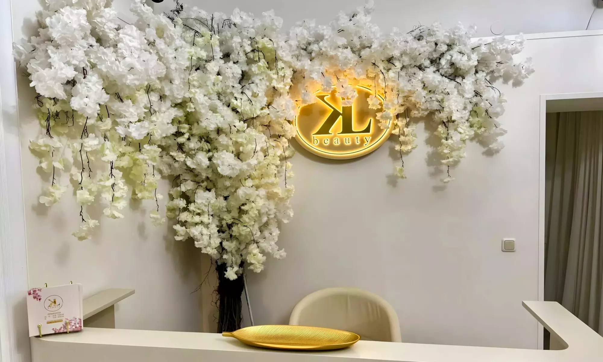 Haarverlängerung mit Bondings oder Tapes für 1 Person