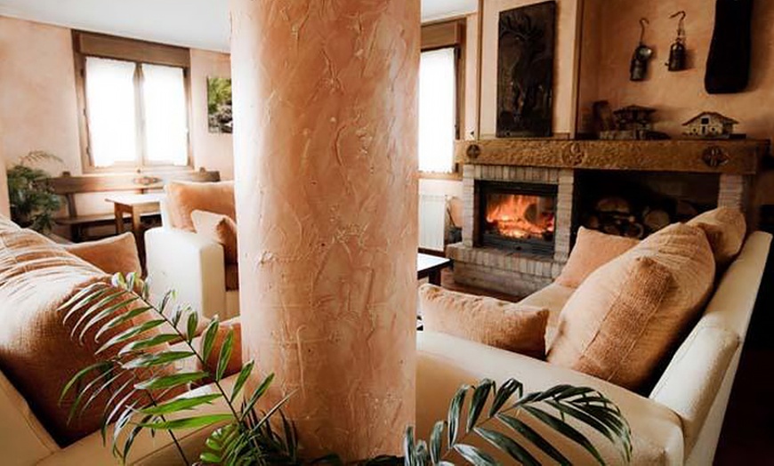 Image 4: Asturias: habitación doble para 2 personas con acceso a spa