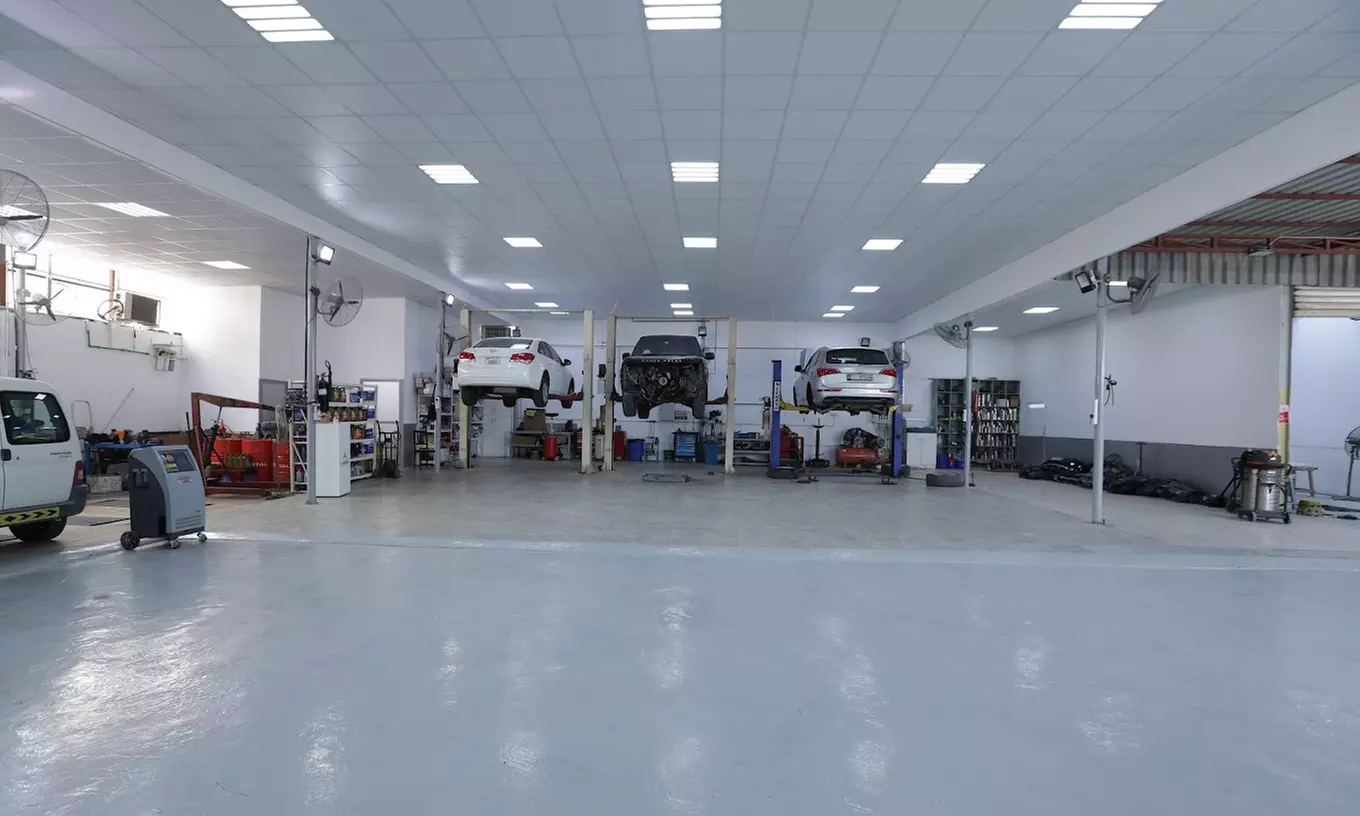 Protect Your Car: Nano Ceramic /Graphene Coating Comprehensive Package