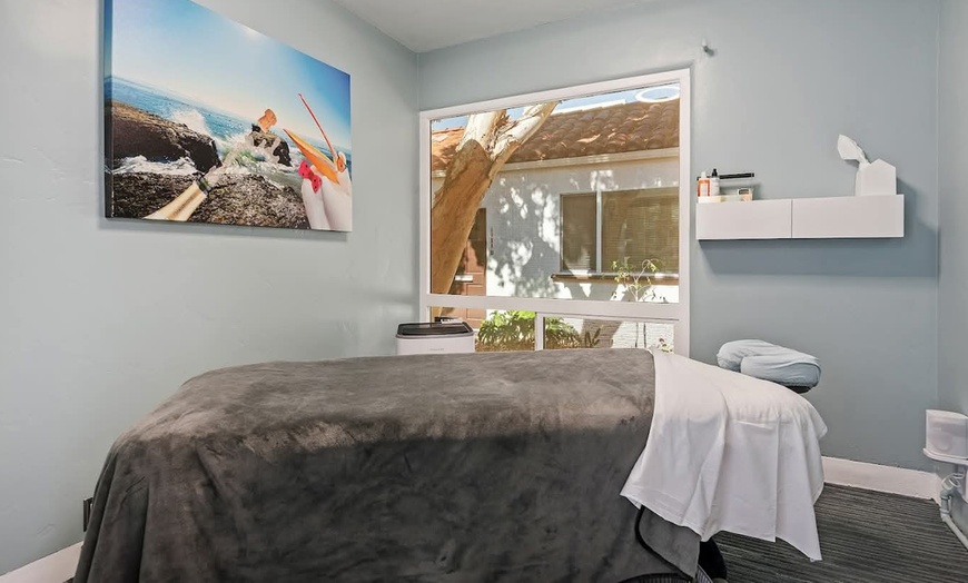 Image 2: Enhance Your Fitness with One Rolfing Structural Integration Session