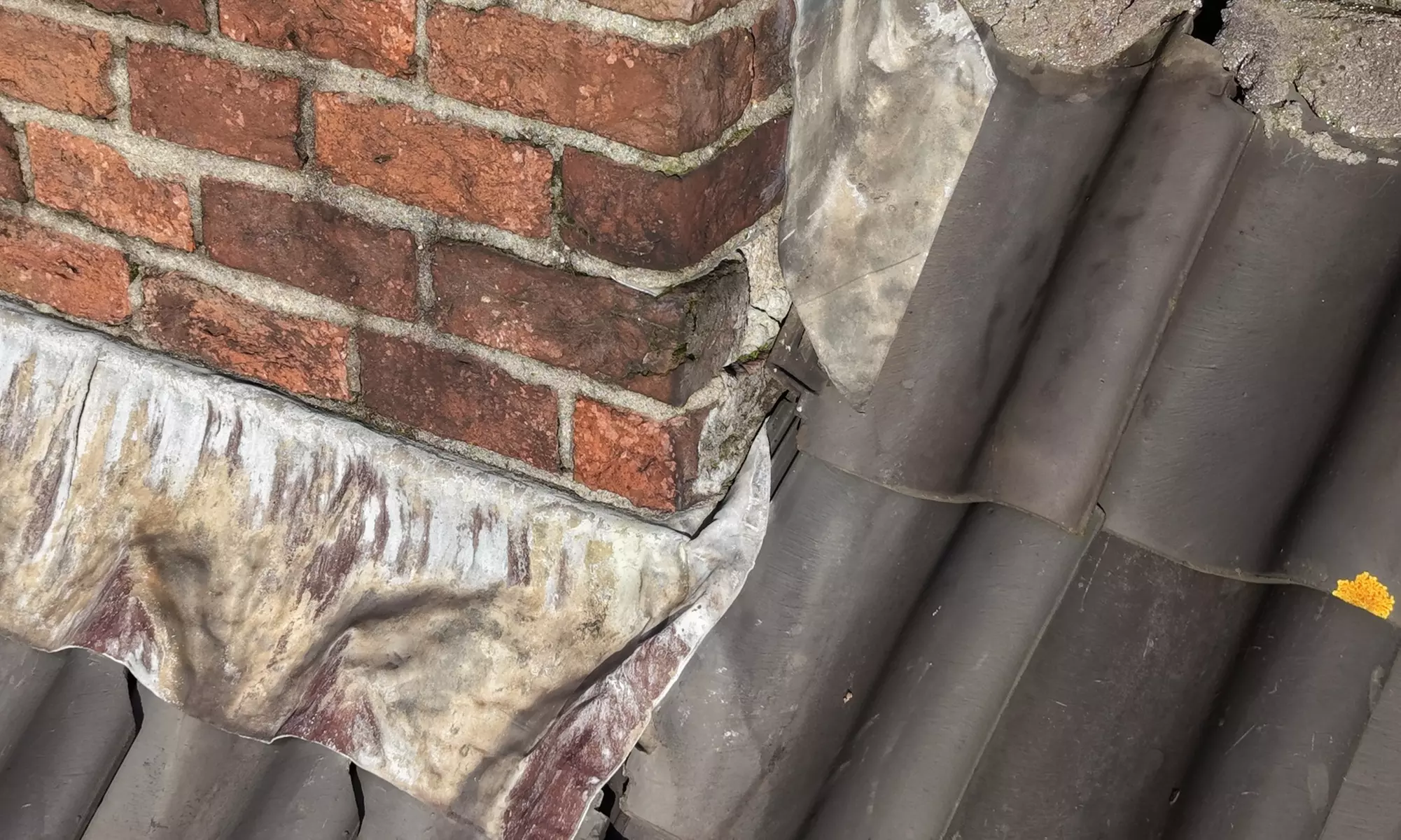 Bouwkundige inspectie van je huis met een drone, meerdere opties