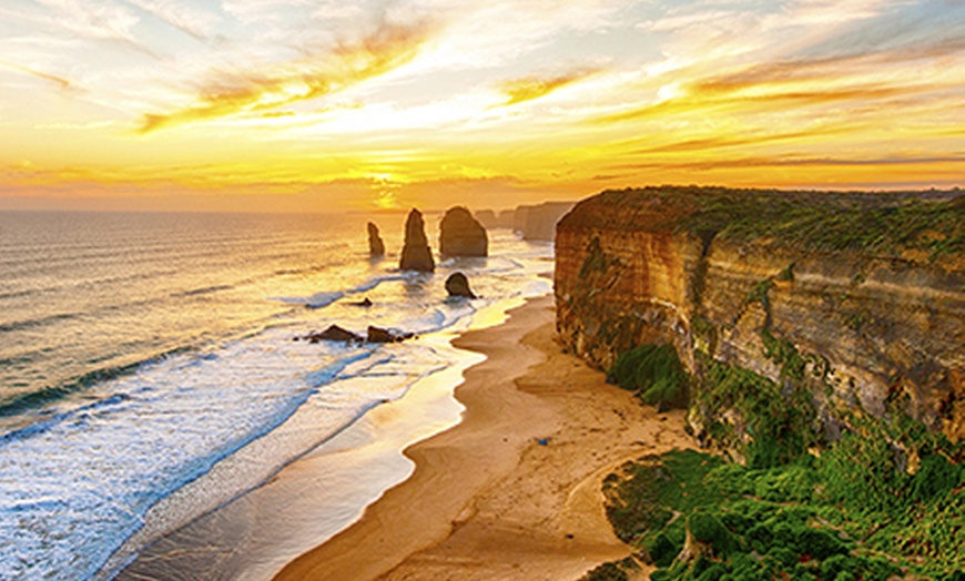 Image 3: Apollo Bay: 2-Night Beachside Stay