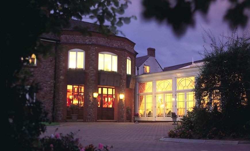 Image 13: (Up to 49% Off) Delicious Deals: 2 or 3 Courses & Drinks for 2–4