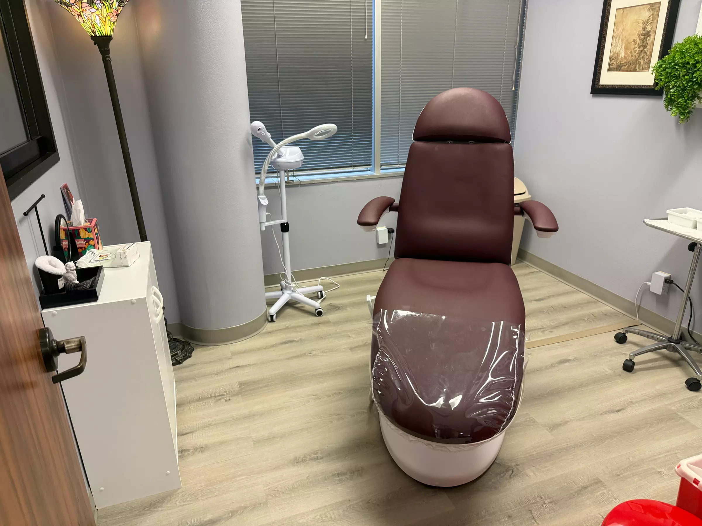 Botox 20 or 40 Units with Optional Juvederm Filler