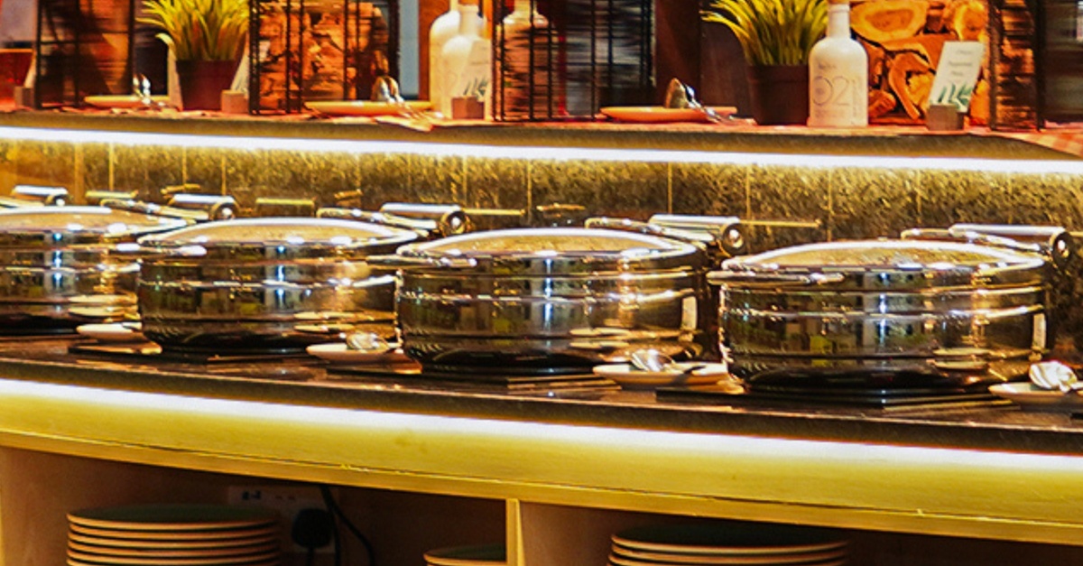 5-Star Breakfast With Drinks | Pool Access Option 5-Star Breakfast With Drinks | Pool Access Option