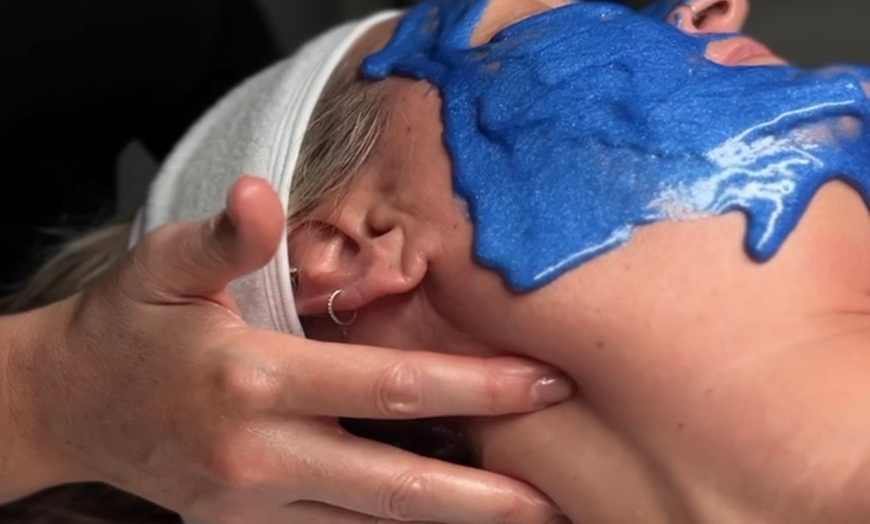 Image 5: 45-min Neck, Face, and Scalp Massage or 55-min Facial w/ Scalp & More