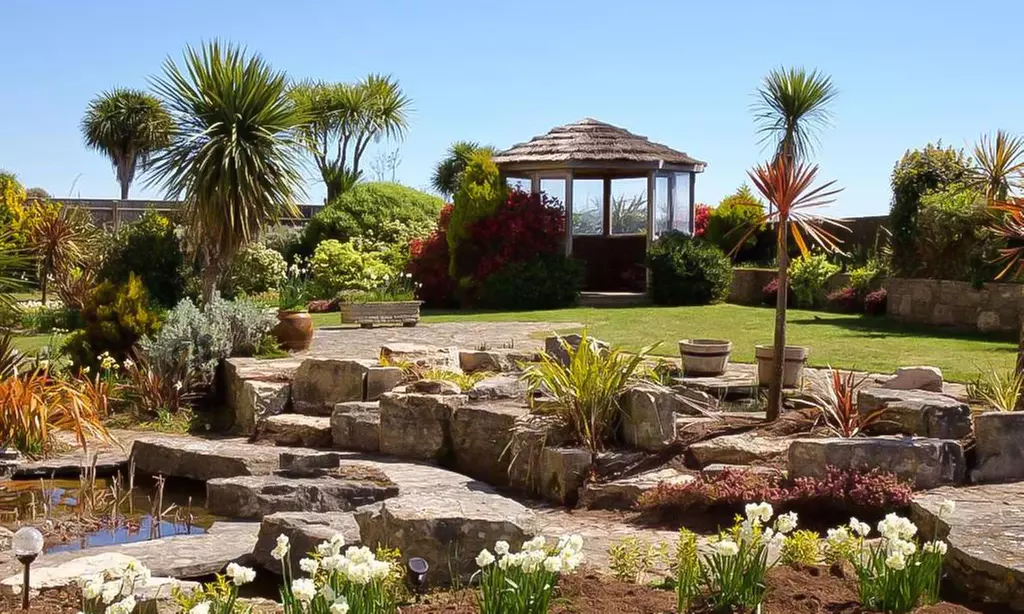 Bournemouth: Standard Double Room with Breakfast