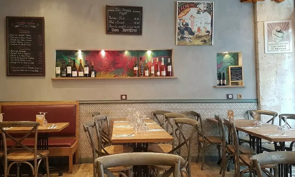 Pause gourmande avec planche mixte à partager & boisson à Bordeaux