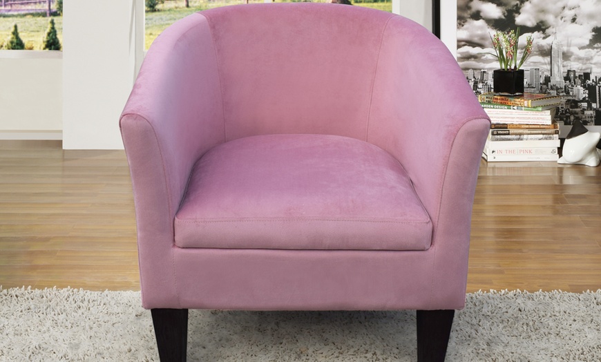 Image 4: Plush Velvet Tub Chair