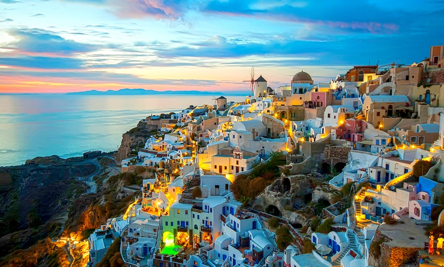 Image 3: ✈ Athens, Santorini & Mykonos: 6 Nights with Return Flights