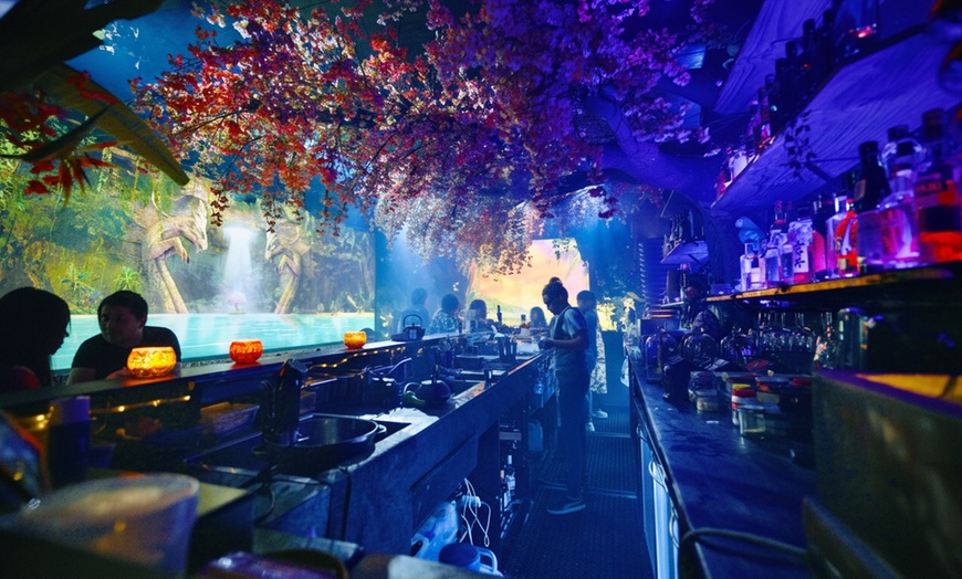 Image 12: 3-Course Fire & Tide Feast with Crafted Cocktails For Groups upto 10!