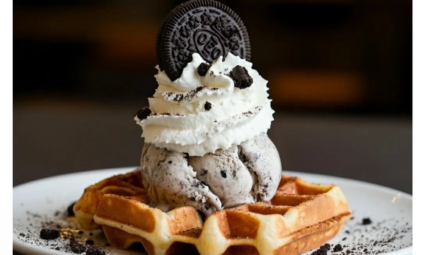 Image 9: Singles, Couples or Group Haunted Selfie Tours with Halloween Waffles