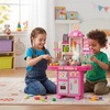 Image 2: Cucina giocattolo per bambini con luci e suoni