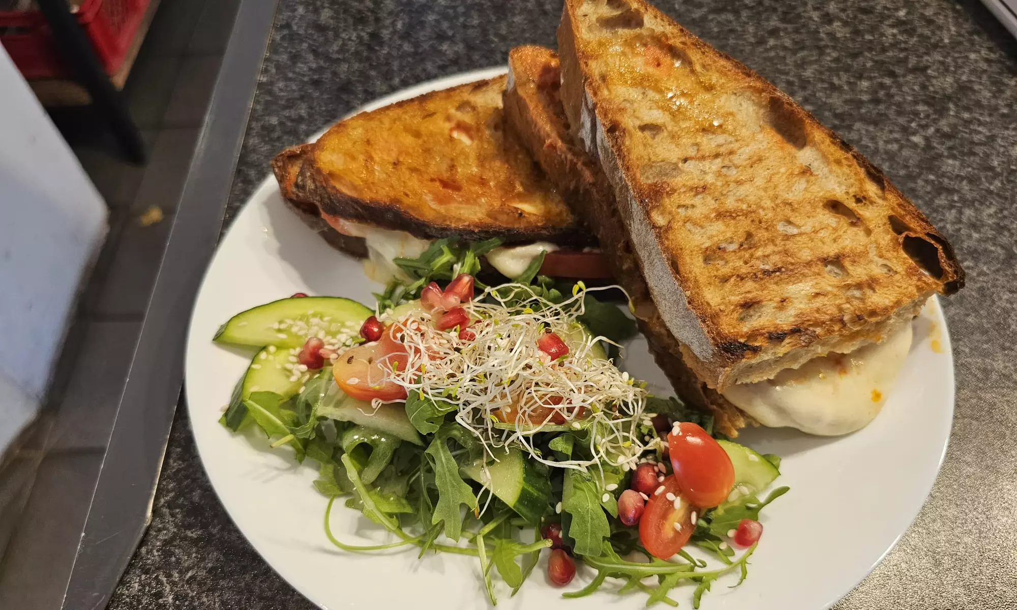 Vielfalt auf dem Teller: Frühstück nach Wahl für 1, 2 oder 4 Personen