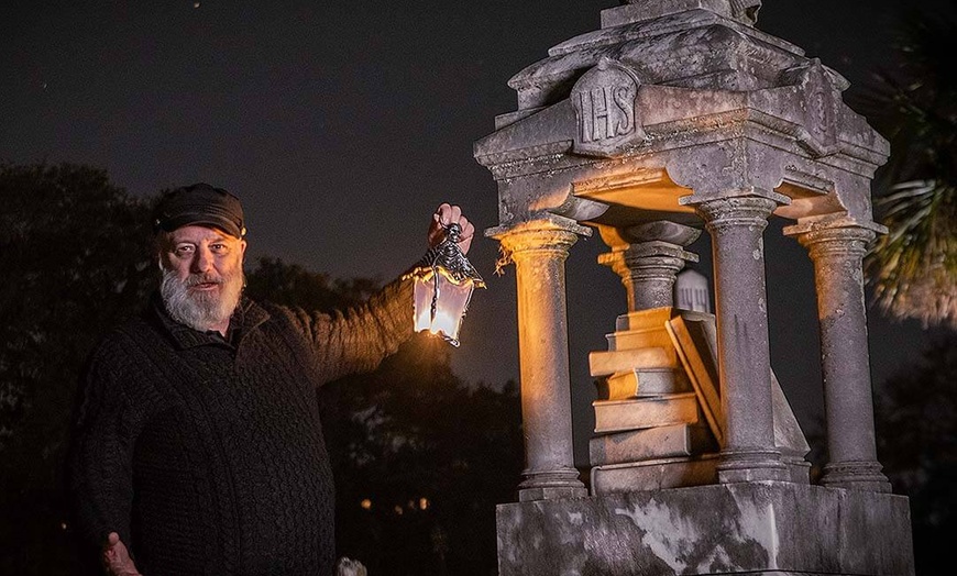 Image 3: Charleston's Only Ghost Tour with After-Dark Bethany Cemetery Access