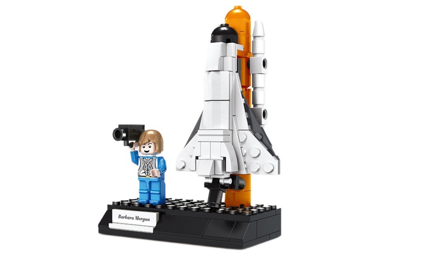 Image 4: DIY Building Blocks Aerospace Theme Assembly Set