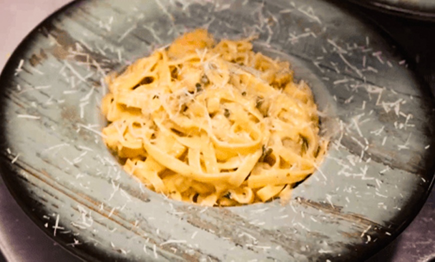 Image 6: XXL-Antipasti-Platte & Pizza oder Pastagericht nach Wahl