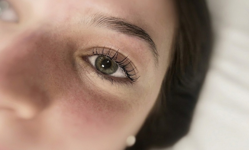 Image 3: Elevate with One Lash Lift with Optional Tint 