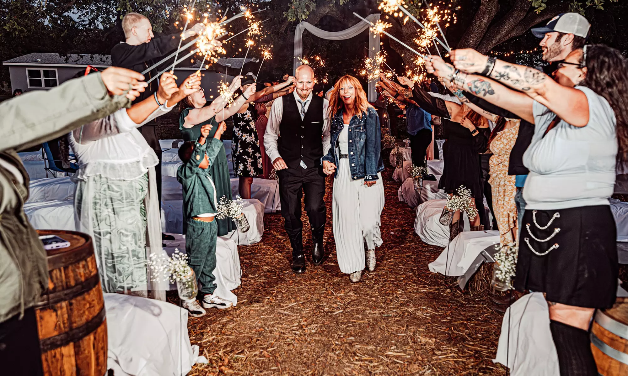 2, 4, or 6-Hour Boutique Wedding Photography Packages!