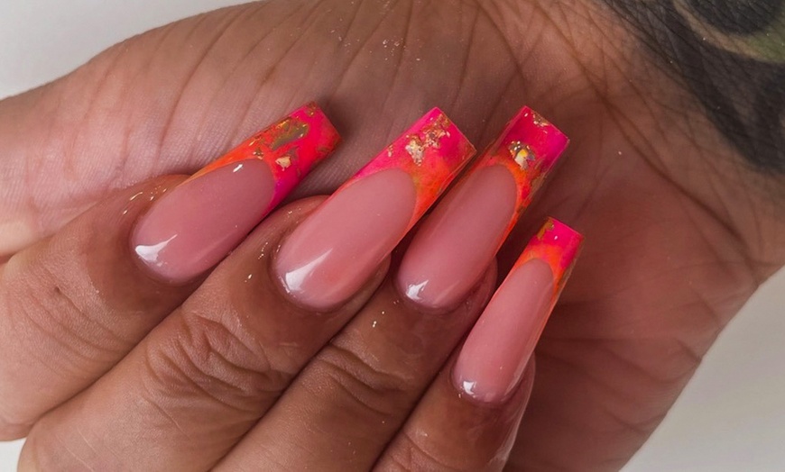 Image 14: Pick Your Perfect Mani: Gel, Acrylic, Gel X & More 