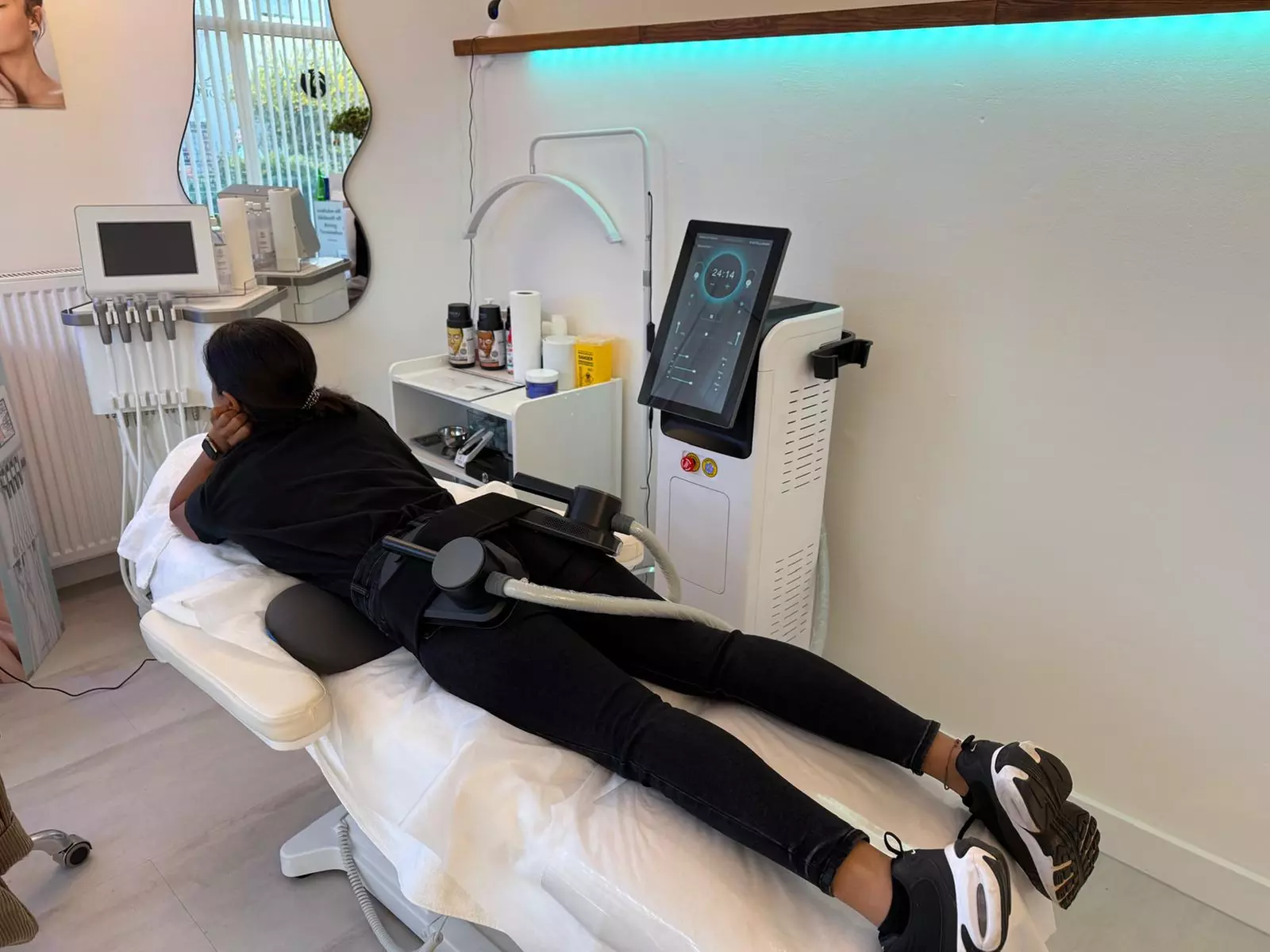 Bis zu 42% Rabatt auf den EMS (elektrische Muskelstimulation) bei Esthétique de paris