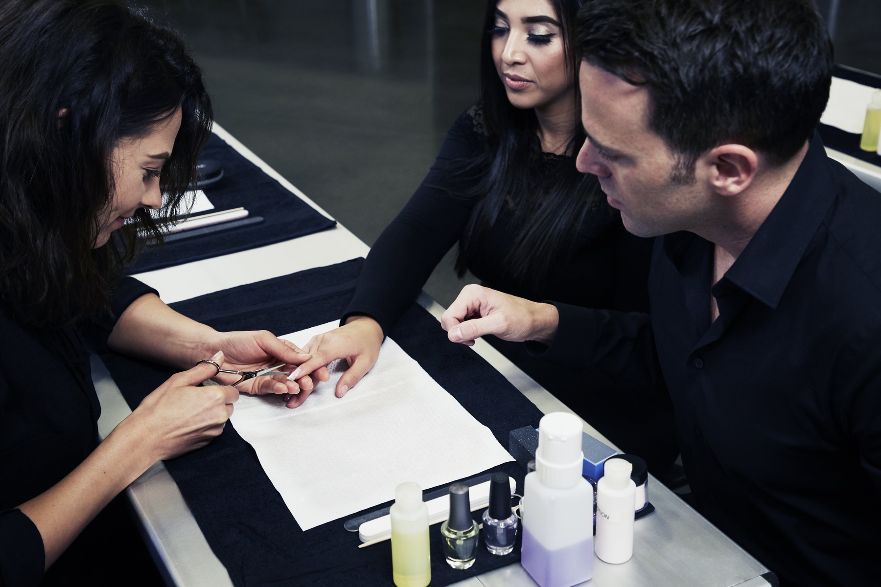 Relax with a Basic / Spa Manicure, Pedicure or Full Set of Acrylic/Gel