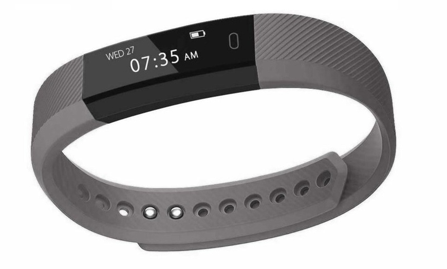Image 8: SmartFit Slim Activity Tracker And Monitor With FREE Extra Band