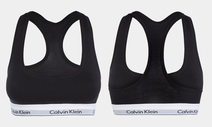 Image 2: Set con reggiseno e leggings Calvin Klein
