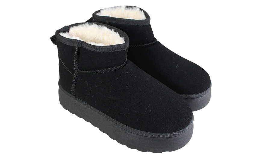 Image 7: Bottes fourrées Lee Cooper