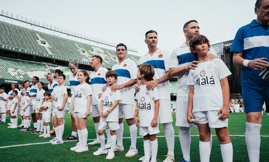 Image 5: Entrada al Partido de la Alegría el 19/6: ¡música y fútbol solidarios!