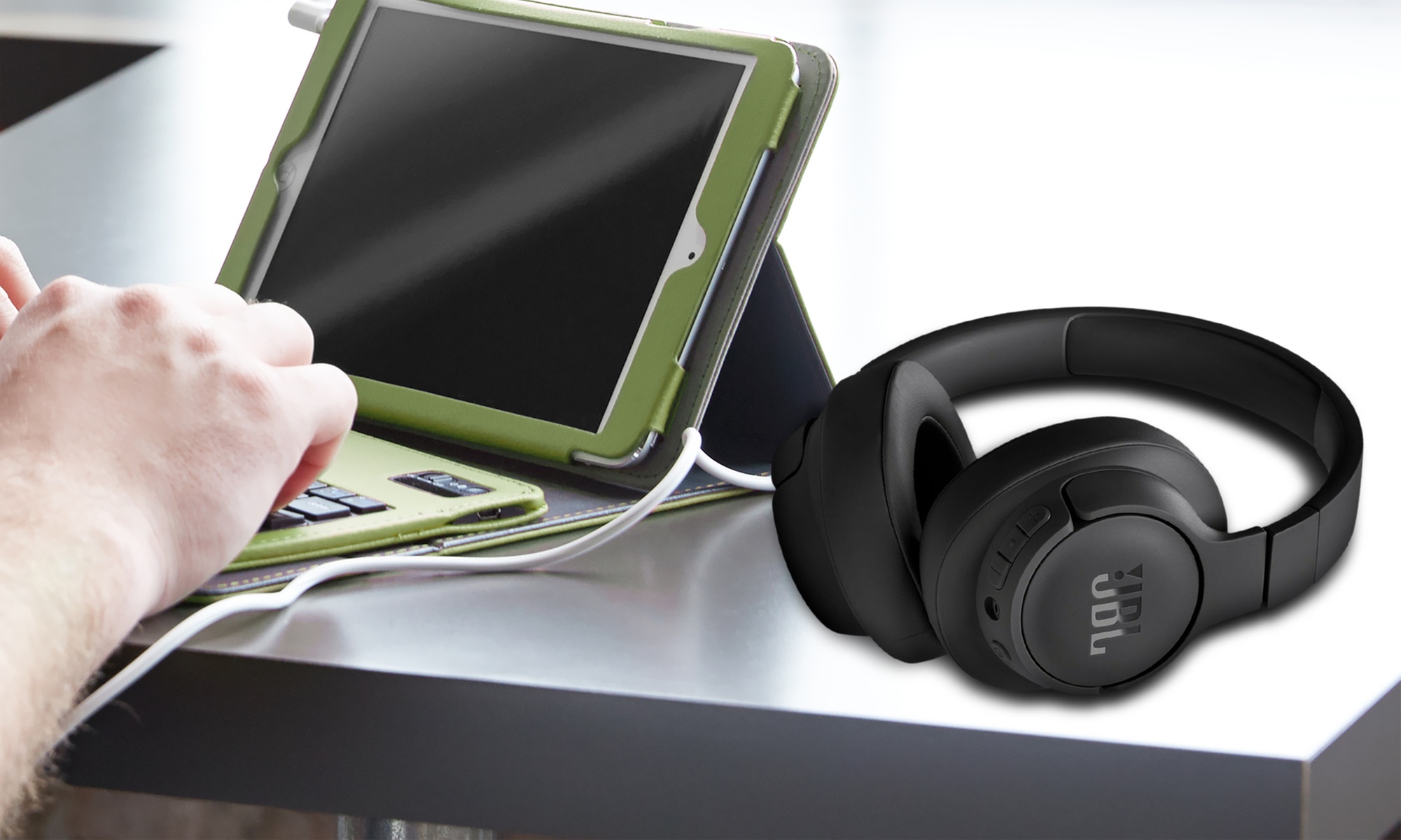 JBL Tune 720BT Wireless Over-Ear Headphones with JBL Pure Bass Black Refurbished