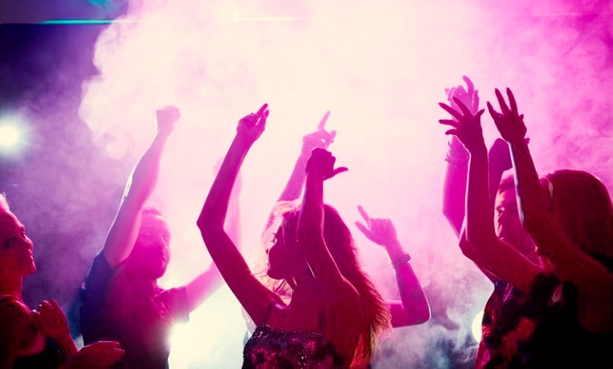 Image 1: 2-monatiger Tanzkurs für Line Dance, tanzFit oder HipHop für 1 Person