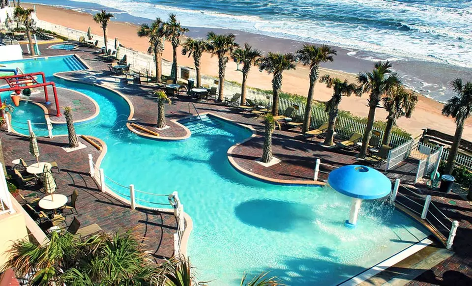 Stay at The Cove on Ormond Beach in Greater Daytona Beach. Dates Available into January. - Primary Image