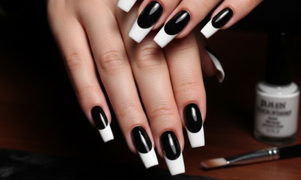 Manicura con Semipermanente (Francesa) - Manicura Cerca de Mí