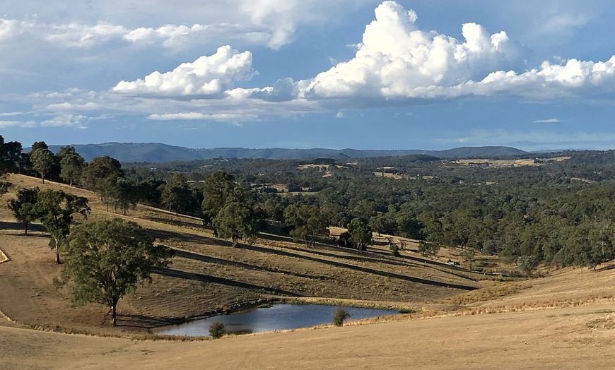 Image 5: Melbourne Stay & Taste of Yarra Valley: 3 Nights w/ Wine & Whisky Tour