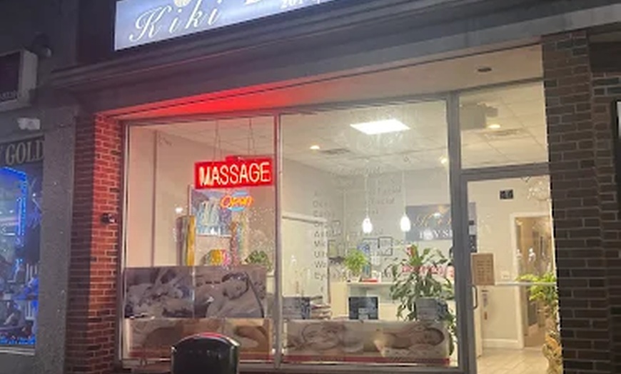 Image 3: Up to 34% Off on Full Body Massage at Kiki day spa