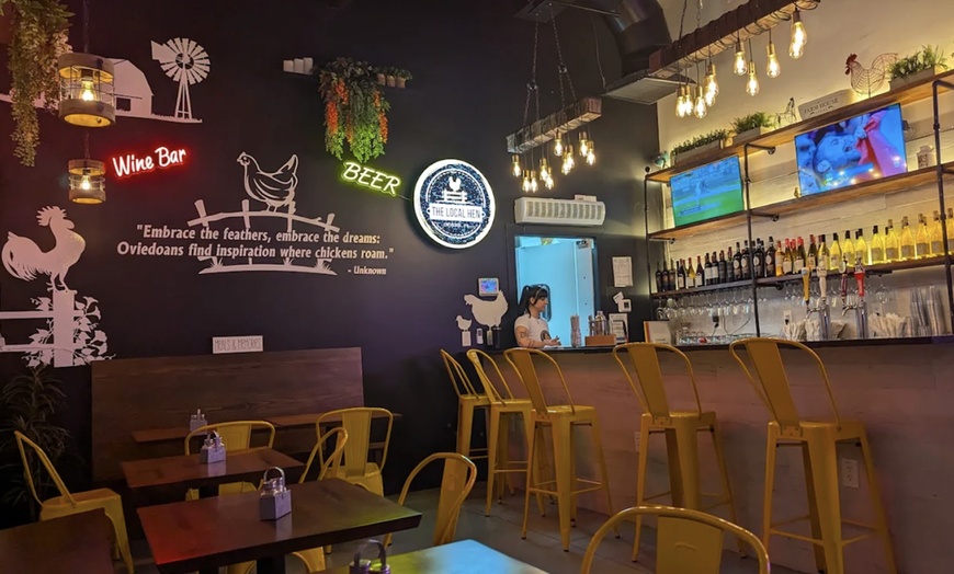 Image 19: Savor 10 or 20 Wings, 1 or 2 Entree, and Drinks!