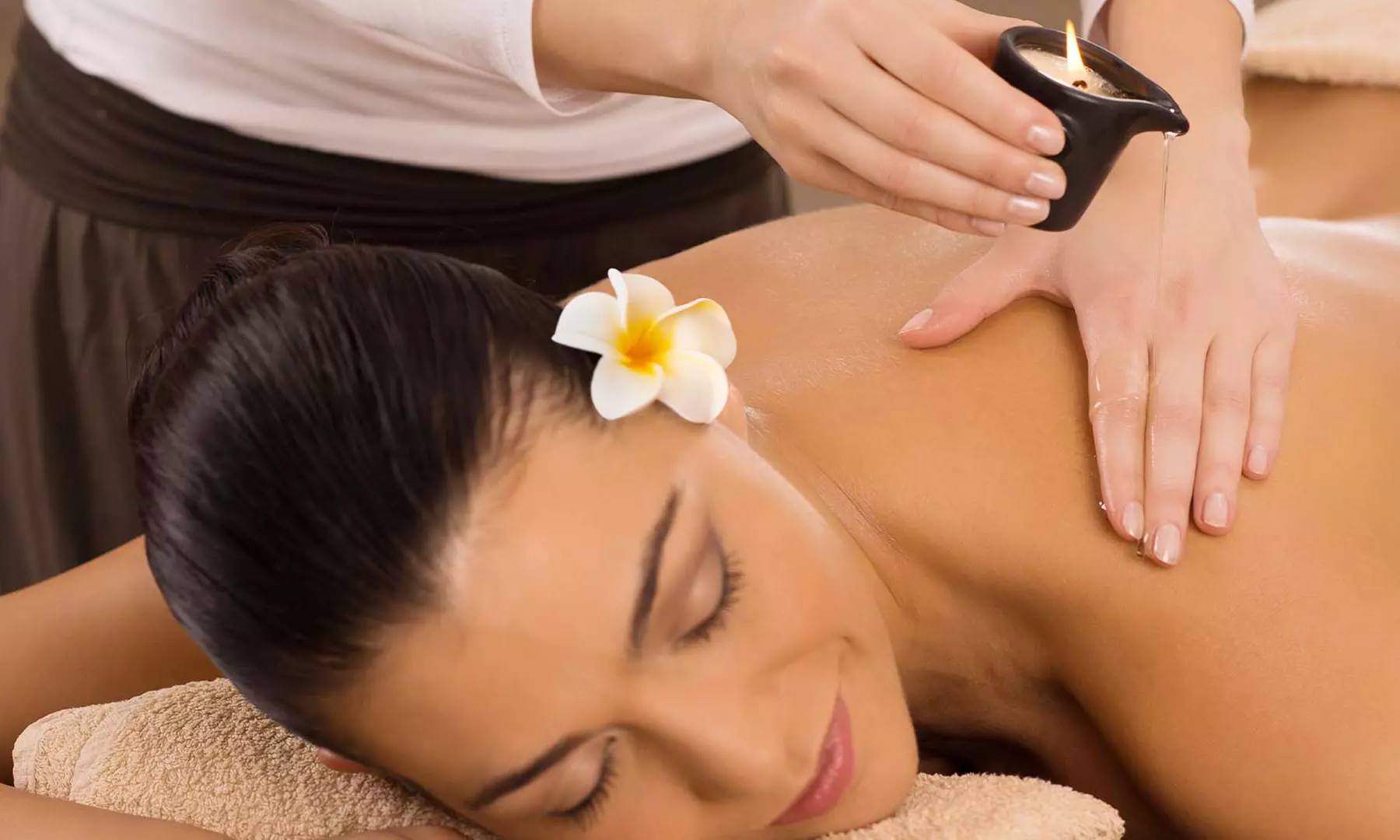 60-Minute Lipomassage and 45-Minute Sauna Therapy for One or Two