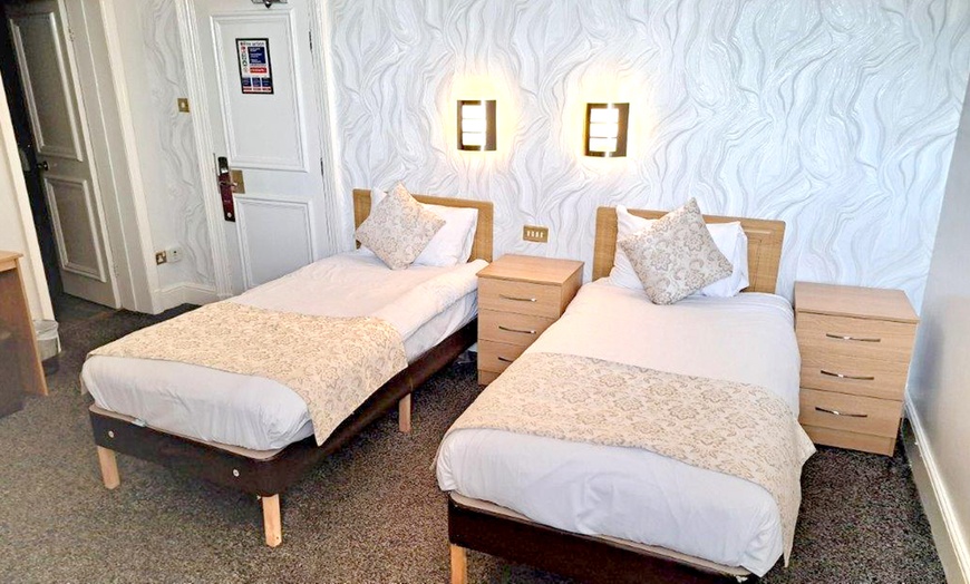 Image 5: Southport: Standard Double or Twin Room with Breakfast