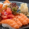 Image 2: Sushi Platte mit bis zu 100 Stück inkl. Vorspeise oder Dessert