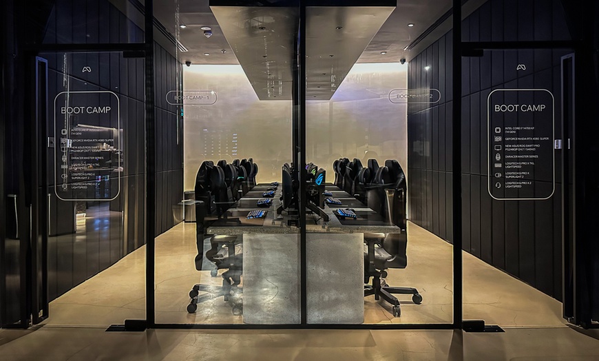 Image 9: One-Hour Gaming with Comfort, Boot Camp 360, 540 or VIP Lounge Access