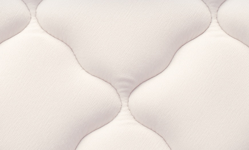 Image 6: The White Stone pocketvering- en traagschuimmatras