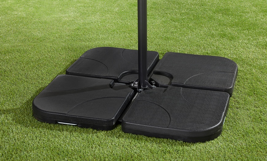 Image 6: Four-Piece Cantilever Black Parasol Base