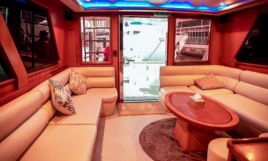 Image 9: Luxury Yacht Rental (34–65 Ft) for 10–18 Guests: 1–3 Hours