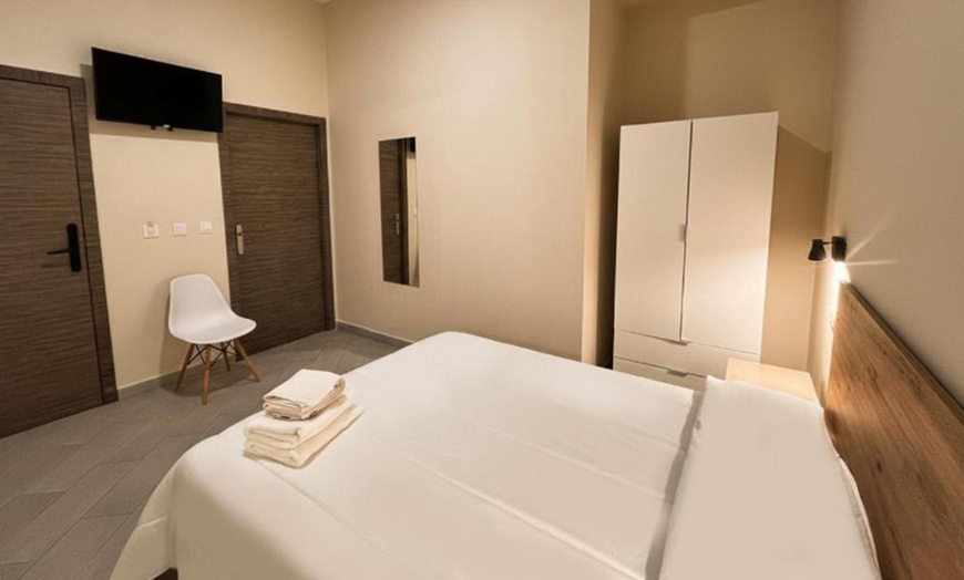 Image 6: Mérida: habitación doble en hostal junto al Teatro Romano