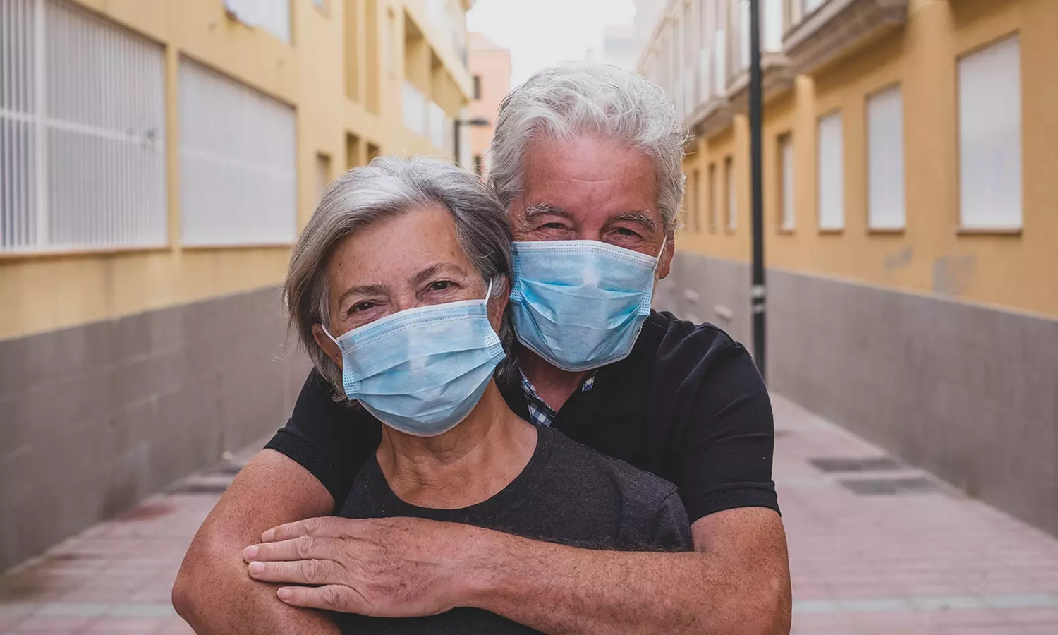 Disposable Non-Medical 3-Ply Face Masks with Earloops (50- or 100-Pack) - Second Medium