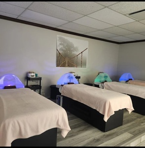 60 Minute Head Spa (Head Massage, Steam Treatment, Argan Oil Conditioning Treatment for Deep Moisture) - Mias Japanese Head Spa