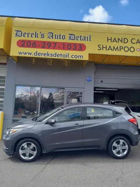 Premium Car Detailing Service by Day