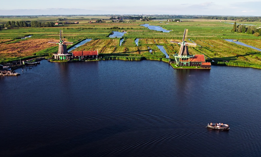 Image 19: Vaar langs iconische molens en ontdek geheimen van de Zaanse Schans