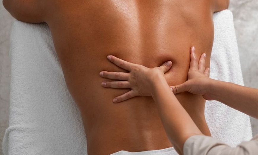 Image 7: Unwind for Less –Up to 40% Off on Deep Tissue Massage